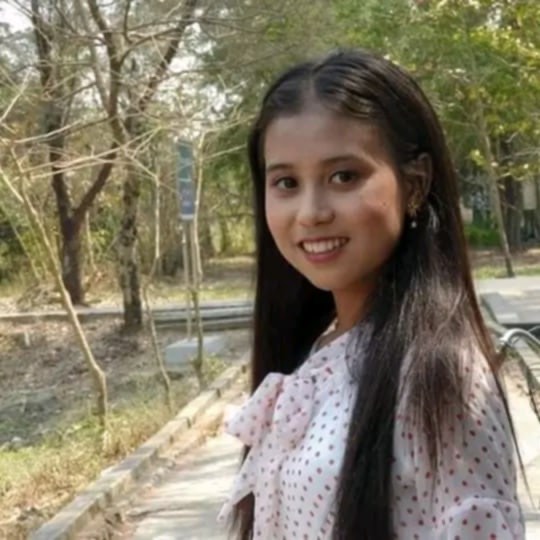 ရွှေသိင်္ဂီ (ဥက္ကဌ၊ ဒဂုံတက္ကသိုလ်ကျောင်းသားများ သမဂ္ဂ)