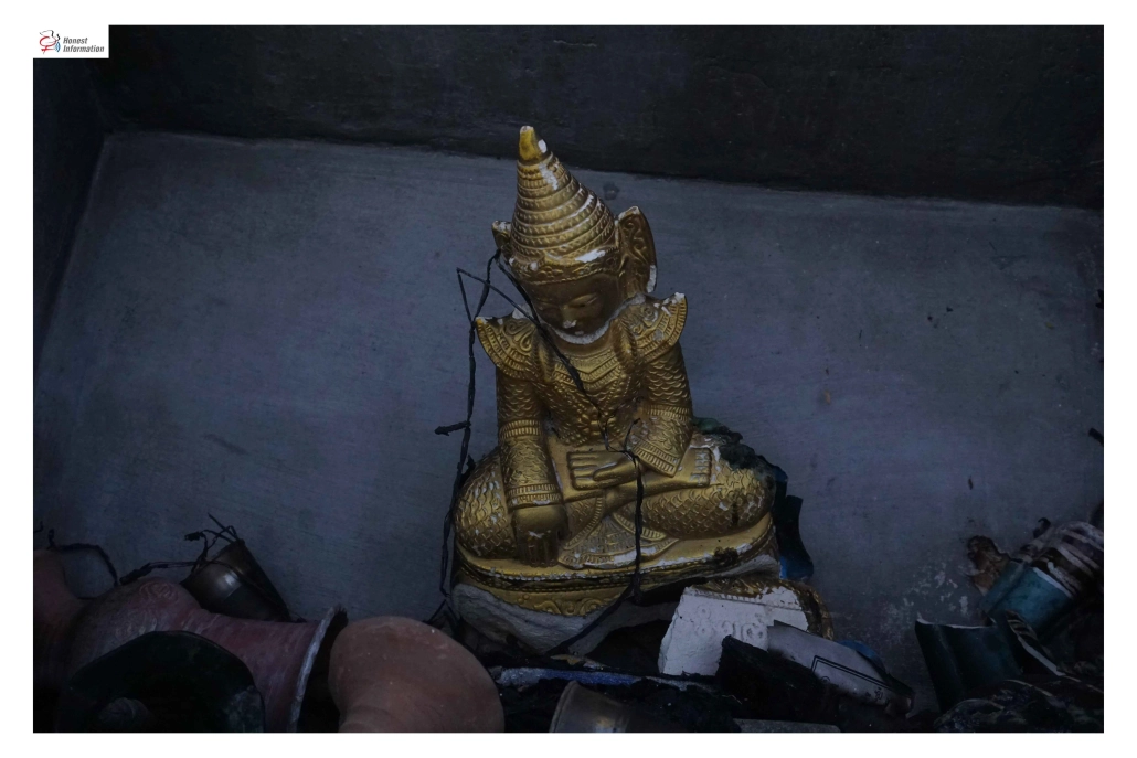 မကွေးတိုင်း ထောက်ရှာပင်ရွာရှိ စစ်ကောင်စီစစ်ကြောင်း မီးရှို့ဖျက်ဆီးခံရသော လူနေအိမ်များ၏ ပြာကျအကြွင်းအကျန်