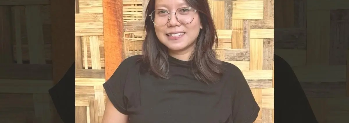 မန္တလေးဒေသကြားကာလအုပ်ချုပ်ရေးကောင်စီ၊ လူသားချင်းစာနာကူညီရေးနဲ့ အရေးပေါ်ဆိုင်ရာ စီမံခန့်ခွဲရေးဌာန၊ ဌာနကြီးမှူး၊ လူငယ်၊ အမျိုးသမီးနဲ့ ကလေးသူငယ်ရေးရာဌာန ယာယီဌာနမှူး ဒေါ်အေးမြင့်အောင်အောင်